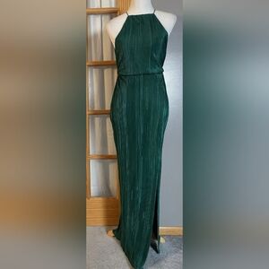 Elegant Green Halter Maxi Dress
